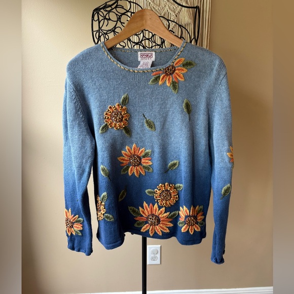 VTG. 90’s Boho Cottage Blue Ombré Sunflower Embroidered/Beaded Cotton Sweater